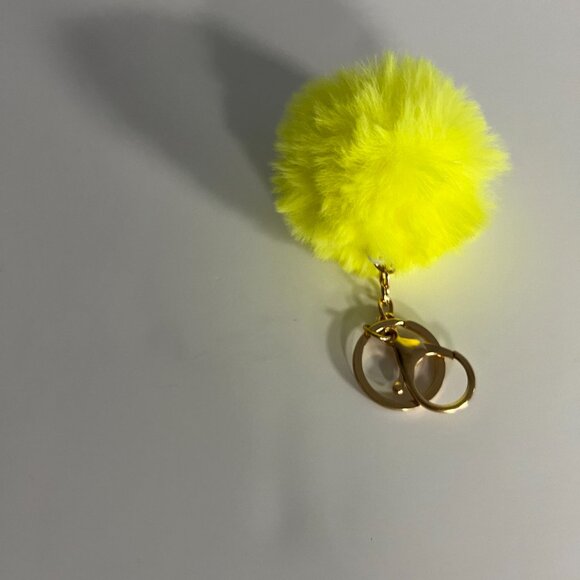 Set of Colorful Poms Keychains Fluffy Ball Faux Fur - Picture 10 of 15